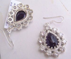 Onyx and zircon earring