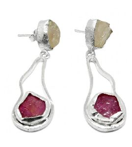 Amazing !! Ruby Rose Quartz Rough Gemstone Silver Jewelry Earring