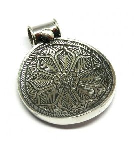 Fine handmade 925 sterling silver Pendant