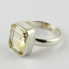 Stylish Yellow Square Shape Citrine