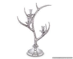 Aluminium cast candle holder