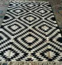 genuine quality handmade Cotton rug new design