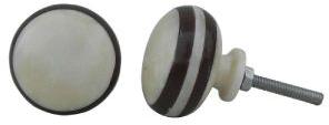 Black Bone Flat Knob