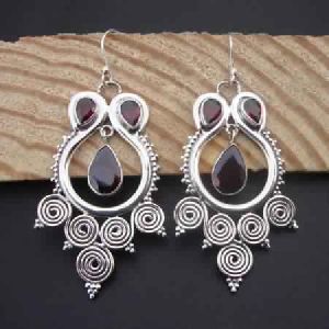 NATURAL FACETED GARNET GORGEOUS WEDDING EARRINGS