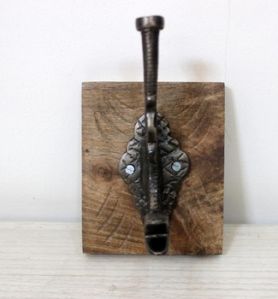 Metal Hooks ftd Wooden Wall Hook