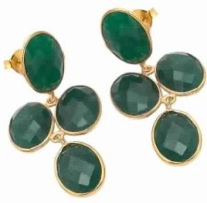 Dyed Emerald Green Earring