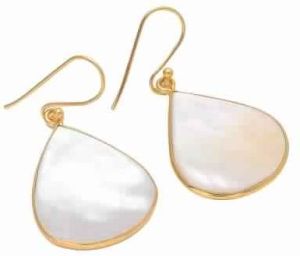 Pear Shell Pear Shape Earring