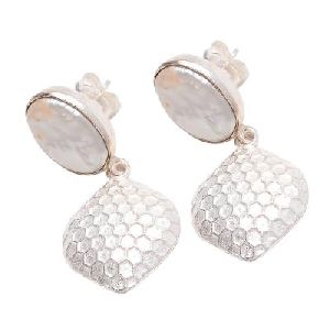 Pearl Oval Shape Silver Earring