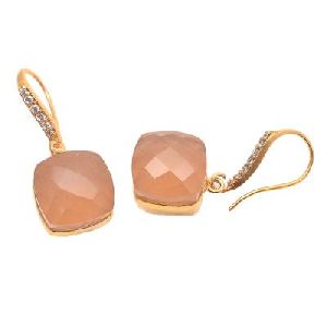 Pink Chalcedony 925 Sterling Silver Earring