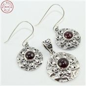 GARNET GEMSTONE JEWELRY SET