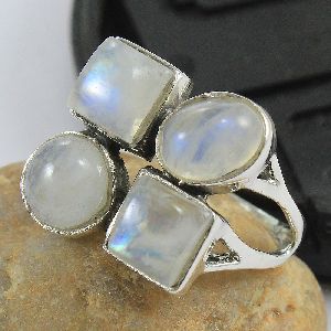 RAINBOW MOONSTONE silver ring