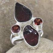 TOP QUALITY GARNET GEMSTONE SILVER RING