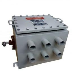 6-1 WAY THREE PHASE STRAIGHT BONDING LINK BOX