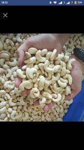 Cashew nuts W240 W320