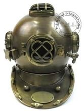 ANTIQUE DIVING HELMET MARK V