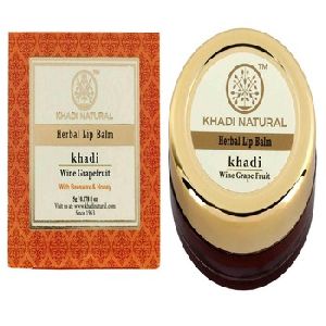 KHADI NATURAL HERBAL WINE GRAPEFRUIT LIP BALM