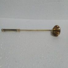Candle wick snuffer