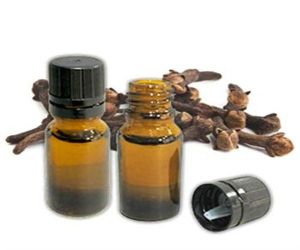 Clove Leaf Essential Oil