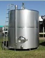 Vertical Milk Storage Tanks