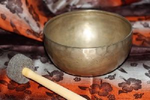Old Traditional Handmade Singing Bowl