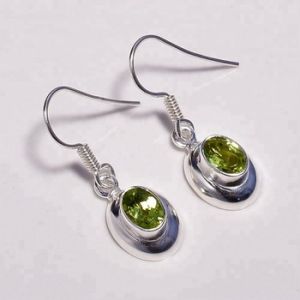 Silver Peridot Earring