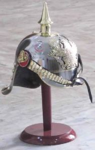 Picklehaube Helmet