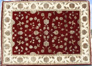 Hand knotted wool / silk carpets