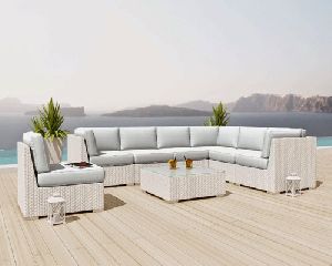 MODERN OUTDOOR SOFAS