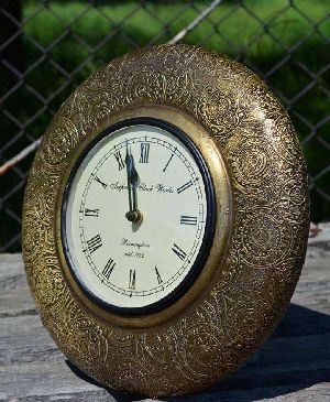 BRASS DESIGN CLOCK