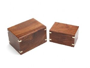 Wooden Cremation Urn for Pet Ashes