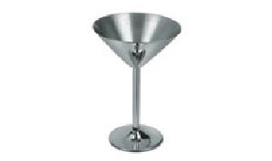 CRISP MARTINI GLASS