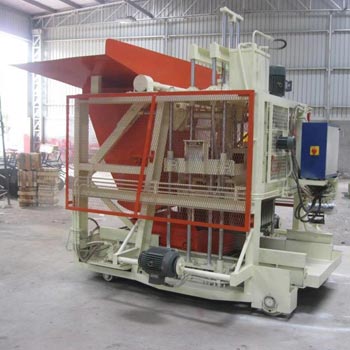 Automatic Concrete Block Making Machine