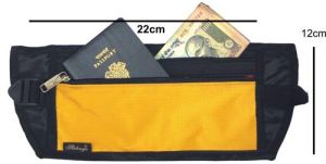 PASSPORT POUCH