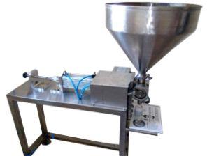 Fruit Crushing Filling Machine