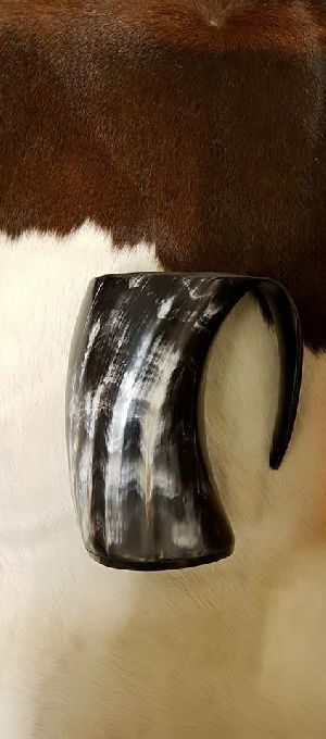 Drinking Horns 19