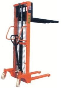 Manual Hydraulic Stacker