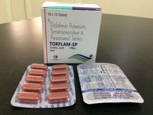 DICLOFENAC PARACETAMOL SERRATIOPEPTIDASE TABLETS