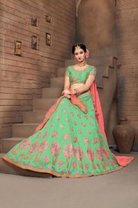 Pavitra Lehenga Choli