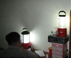 Solar CFL Lantern with Panel