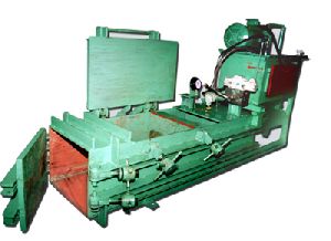 Hydraulic Baling Machine