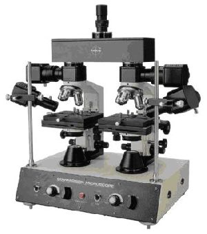 Forensic Comparison Microscope