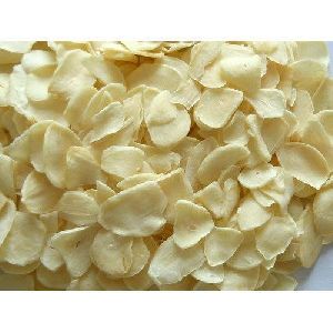 Dehydrated Garlic Flakes