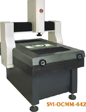 optical coordinate measuring machine