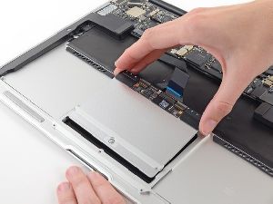 Apple MacBook Trackpad Repairing & Replacement Services