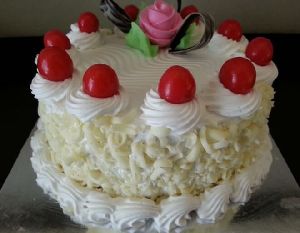 Pineapple Cream Cake