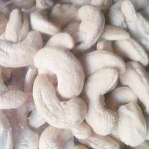 Mulu Mundiri Cashew Nut