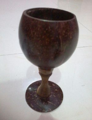 COCONUT SHELL WINE CUPS