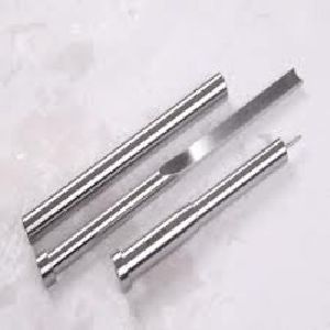 blade ejector pins