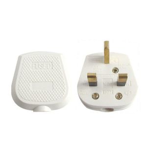 Flat Pin UK Plug With Fuse