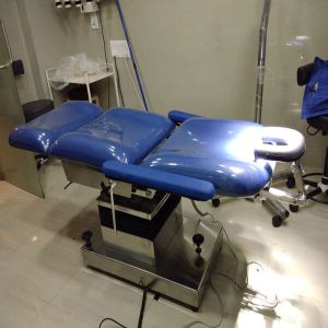 HAIR TRANSPLANT DERMA CHAIR